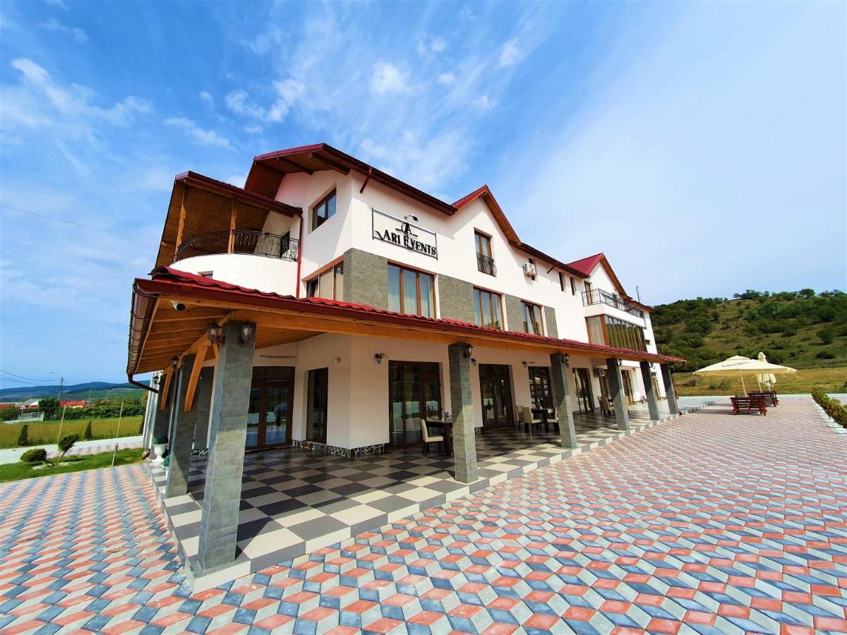 Ari Events Hotel Caseiu Екстериор снимка